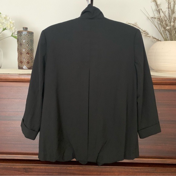 Alice + Olivia Black Ruffle Jacket Blazer, Size Small - Picture 3 of 10